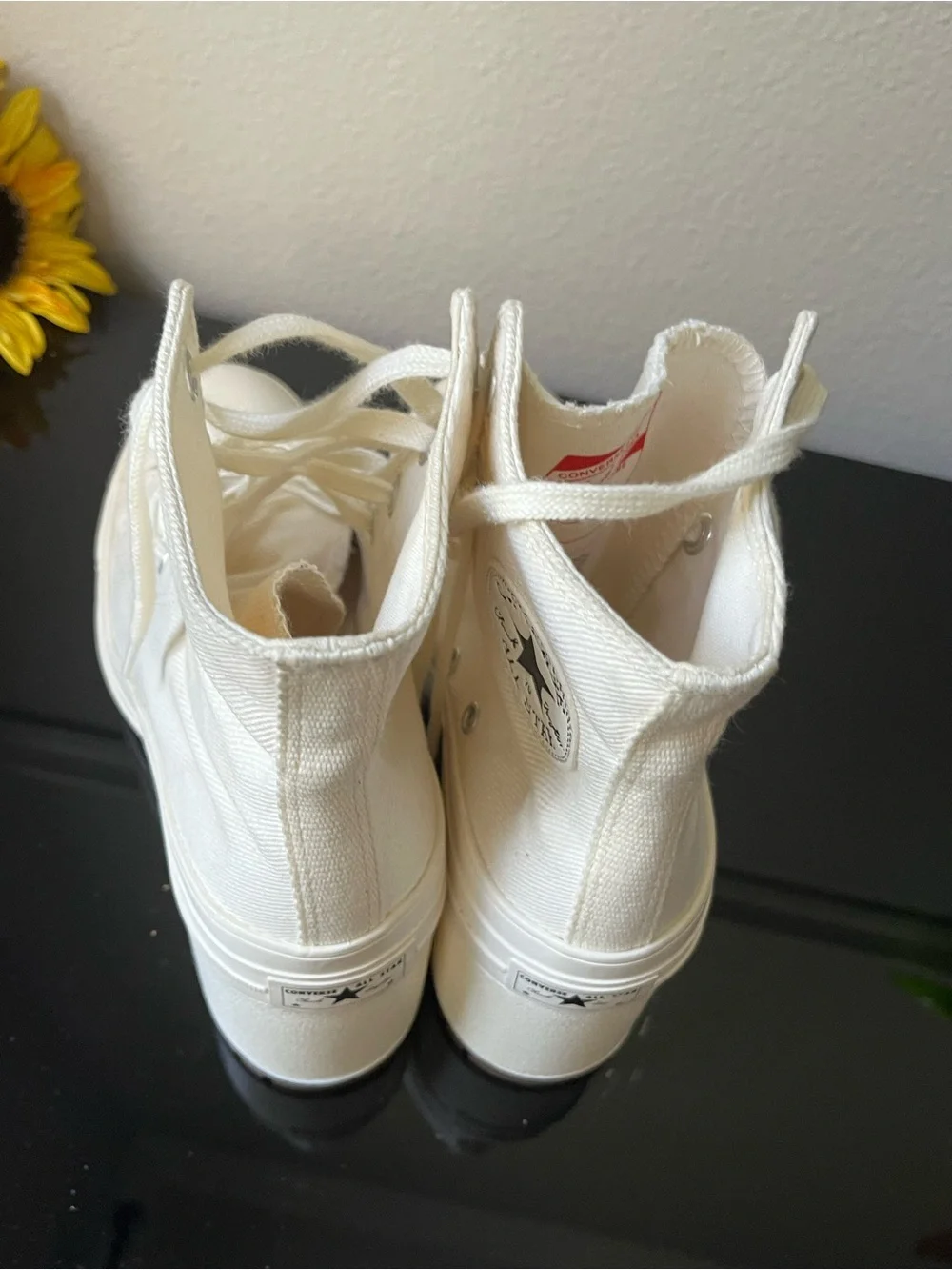 Converse Chuck 70 De Luxe Heel High Top Boots Egret White Women's Size 6.5 EUC